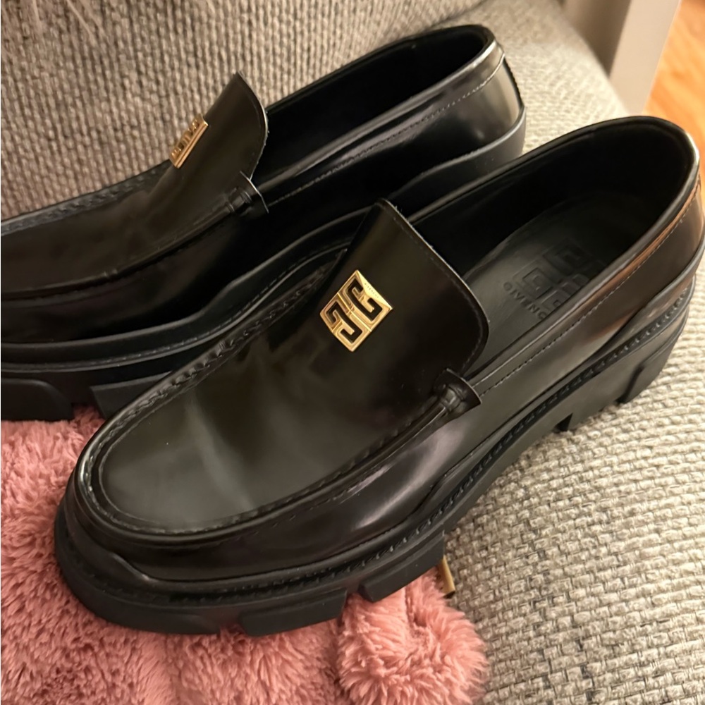 Givenchy loafers - Picture 2 of 9